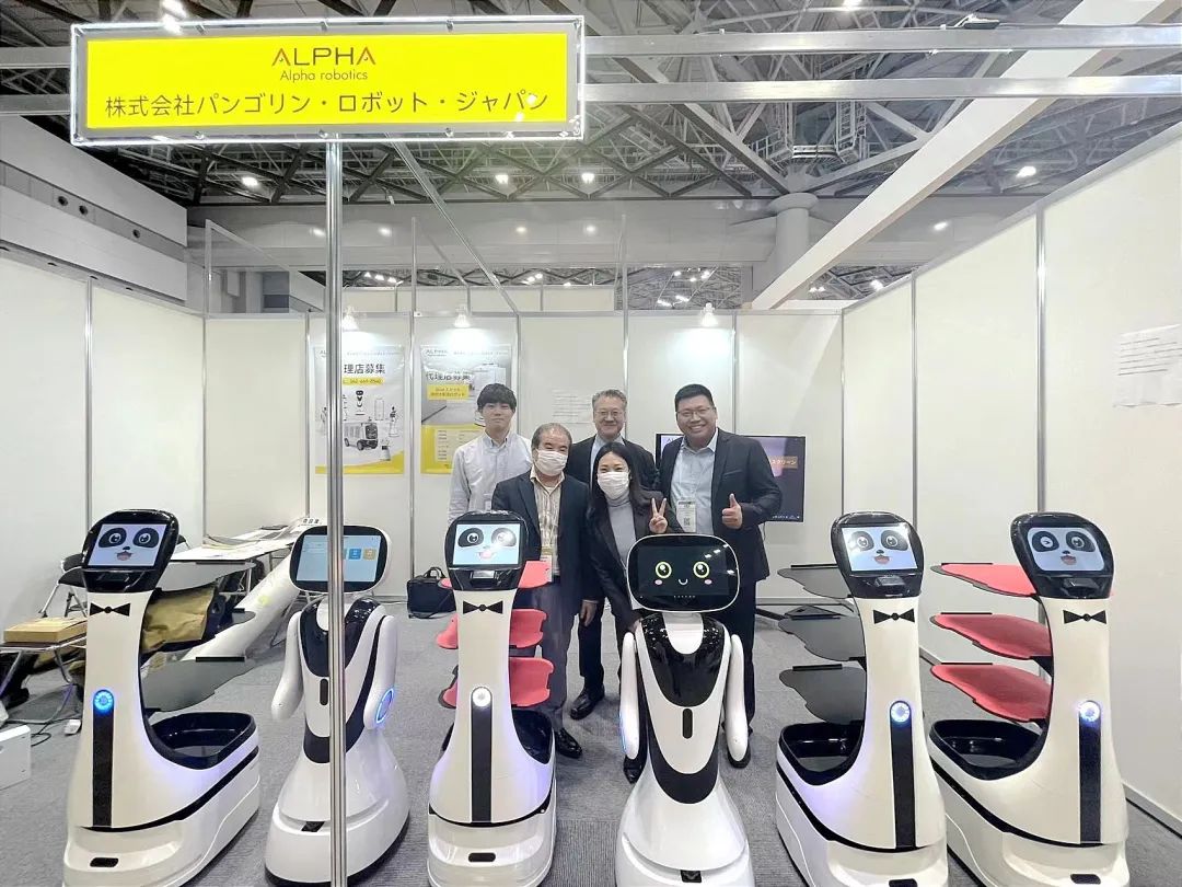 "2023 SMART RESTAURANT EXPO Tokyo" في اليابان، يصبح روبوت ALPHA محور المعرض!