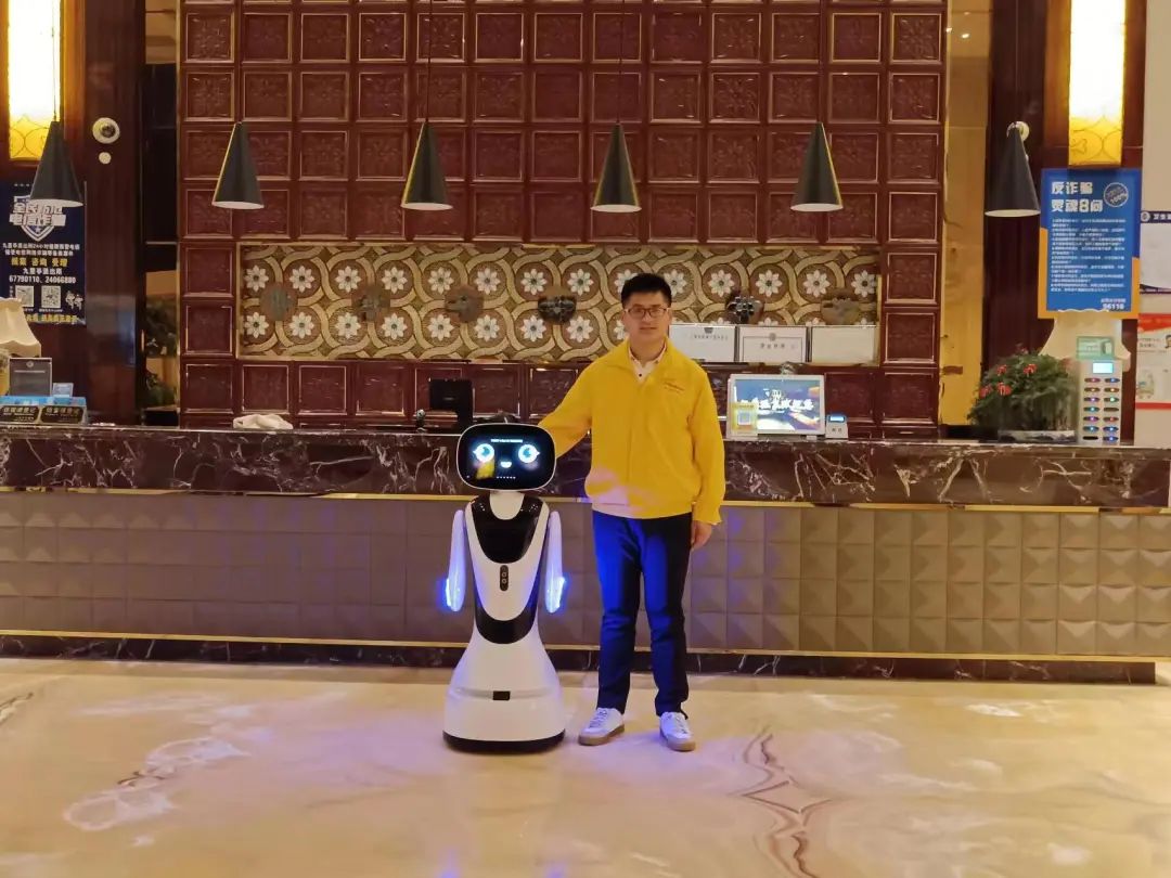 Alpha Robotics:AI leads the future, intelligent services upgrade