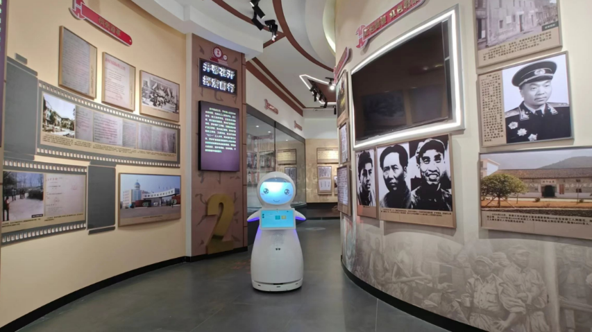 JIANGXI Applied Engineering Vocational Institute：Alpha robotics empower education