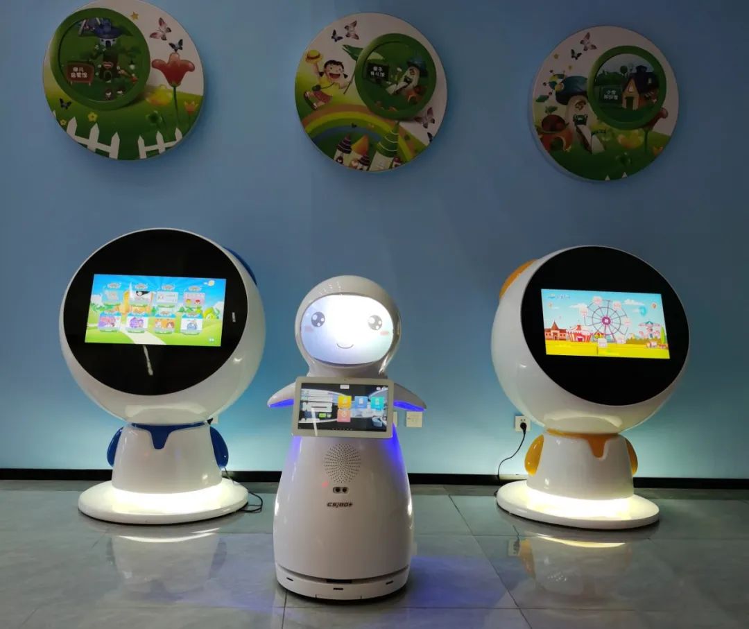Ningyang County Library voegt intelligente diensten toe, Alpha Snow Receptie Robot AI leidt een nieuw leestijdperk